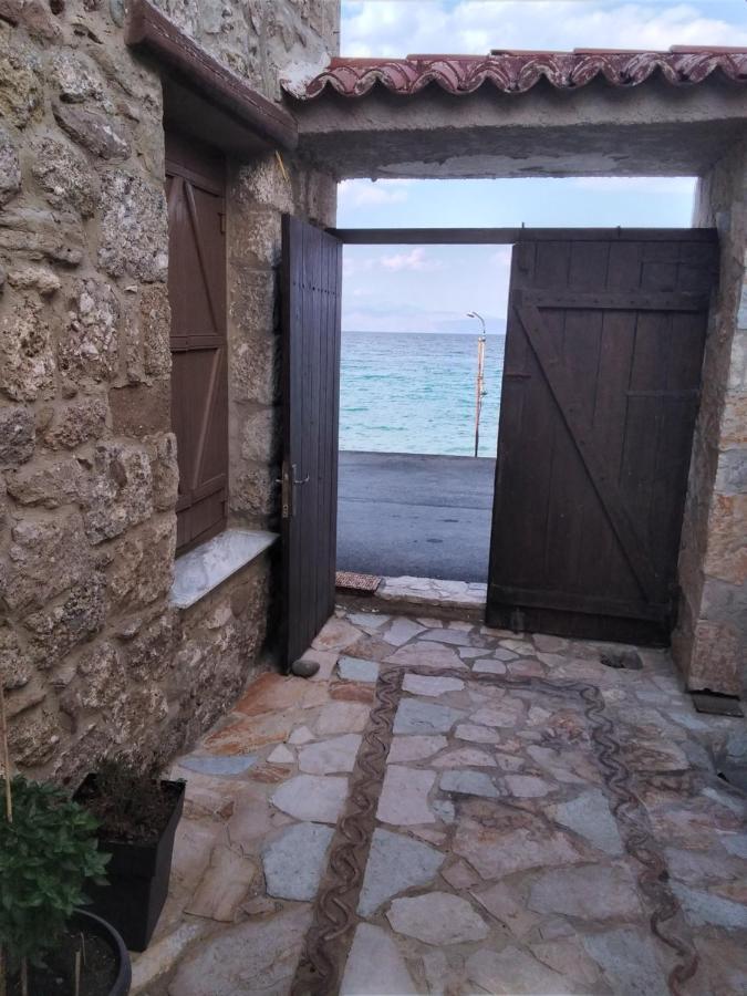 Crecian Water Front Aigeira Exterior foto